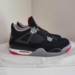 Jordan 4 Bred